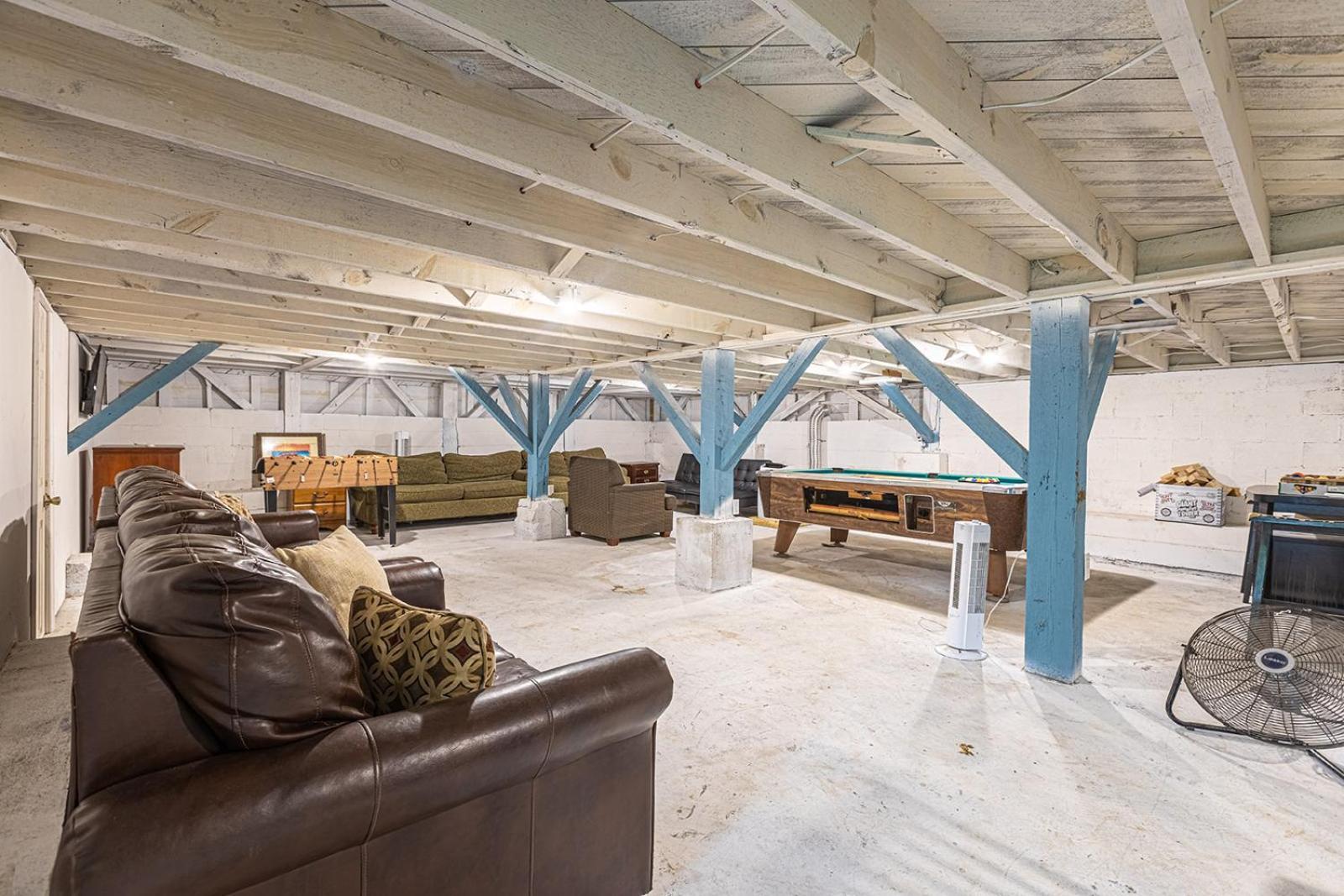 Gorgeous Centrally Located Ocean View 2 King, Huge Private Yard & Deck, Firepit, Bbq, & Game Tables 默特尔比奇 外观 照片