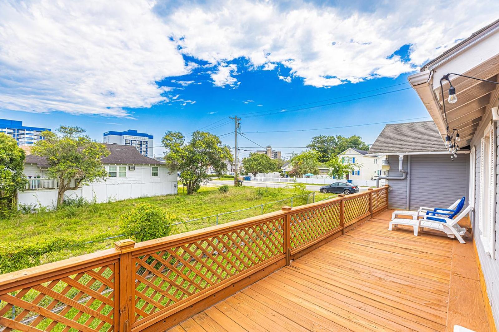 Gorgeous Centrally Located Ocean View 2 King, Huge Private Yard & Deck, Firepit, Bbq, & Game Tables 默特尔比奇 外观 照片