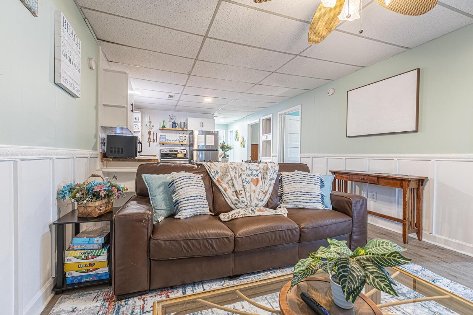 Gorgeous Centrally Located Ocean View 2 King, Huge Private Yard & Deck, Firepit, Bbq, & Game Tables 默特尔比奇 外观 照片